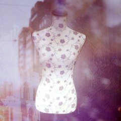 Dress form mannequin with LED